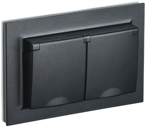 Изображение Розетка 2-м СП BRITE РСбш12-3-44-БрЧ 16А в сборе IP44 с крышкой черн. IEK BR-R26-16-44-K02-F