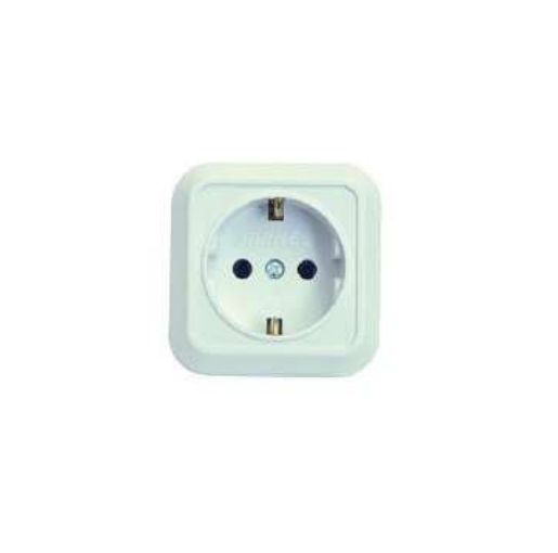 Изображение Розетка 1-м ОП 16А IP20 квадрат. с заземл. бел. Makel 45108
