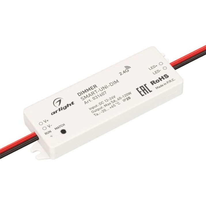 Изображение Диммер Smart-UNI-DIM 12-24В 1х5А 2.4G IP20 пластик Arlight 031607