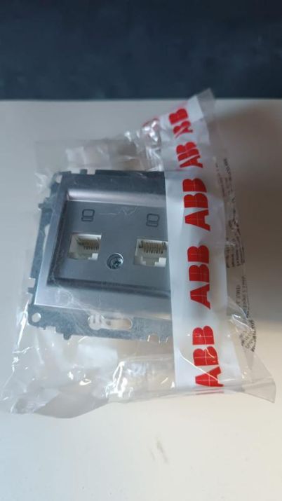 Изображение Розетка компьютерная 2-м Cosmo RJ45 кат.6 механизм алюм. ABB 619-011000-248