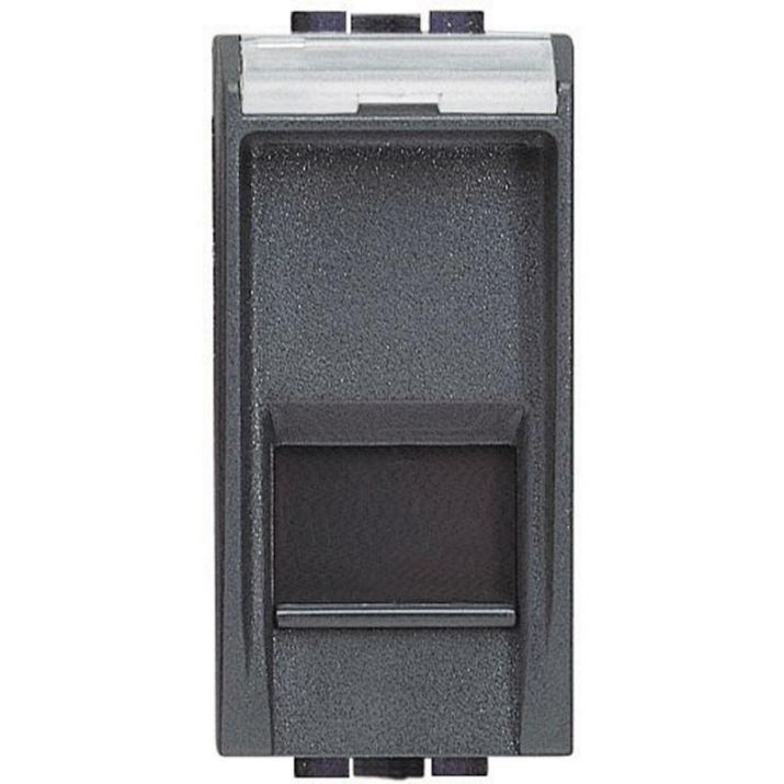Изображение Розетка компьютерная LivingLight RJ45 кат.5E UTP Leg BTC L4279C5E