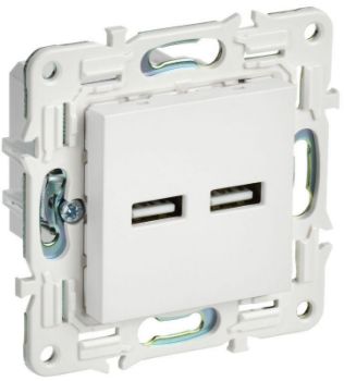 Изображение Розетка USB A+A 3.1А SKANDY SK-R15W арктич. бел. IEK SK-U21-D31-K01