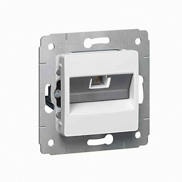Изображение Розетка телефонная 1-м СП Cariva RJ11 бел. (DIY-упак.) Leg 695950