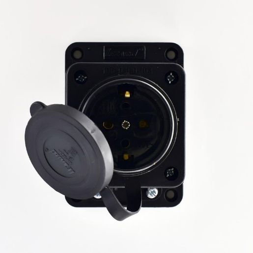 Изображение Розетка ОП 16А 2P+PE IP44 220-240В каучук LEZARD 106-0400-0103/103