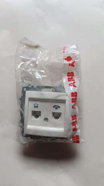 Изображение Розетка компьютерная + телефонная 2-м Cosmo RJ45 кат.6 + RJ11 механизм бел. ABB 619-010200-249